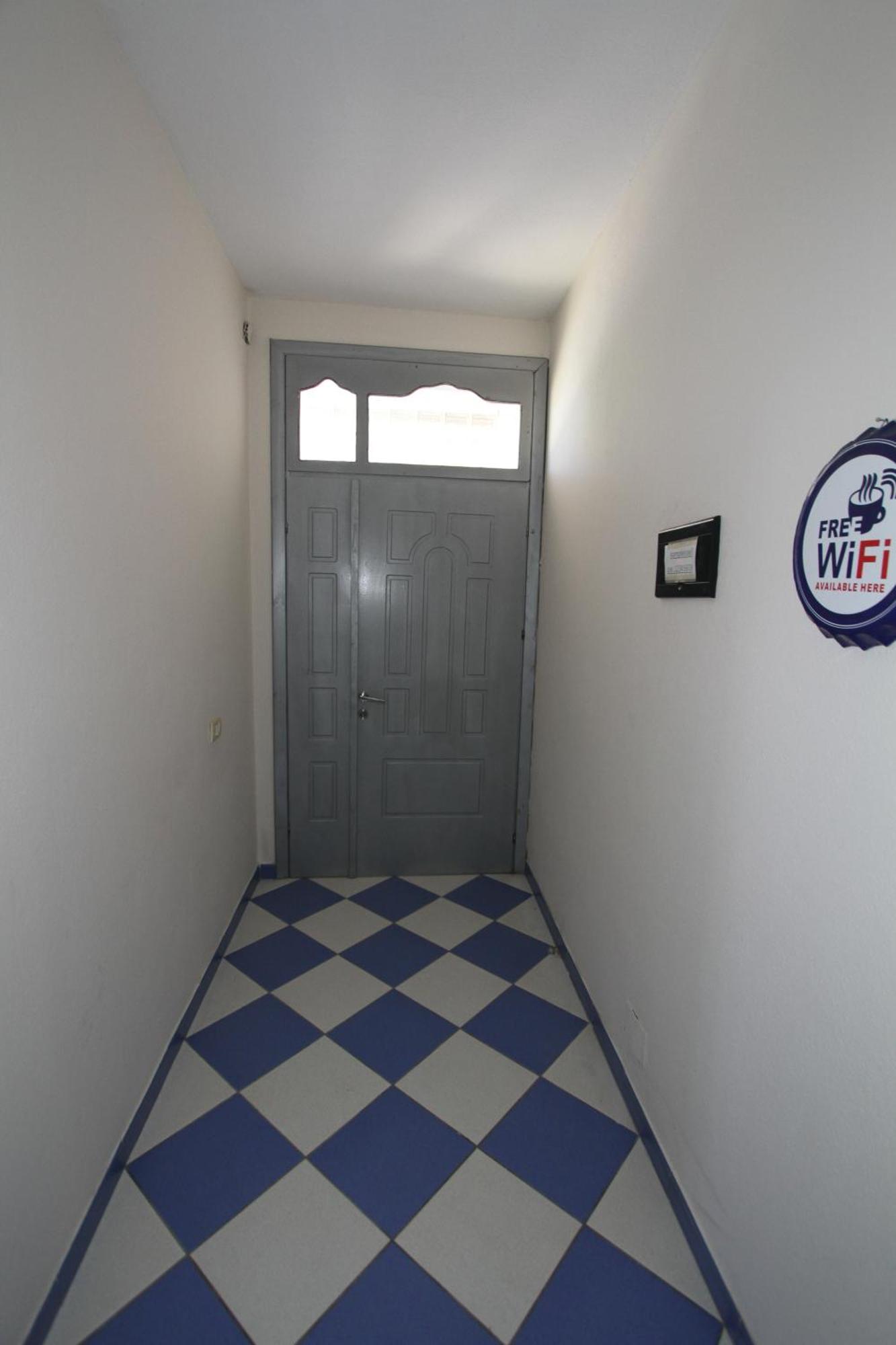 Kompleksi Eli Guest House Durrës Extérieur photo